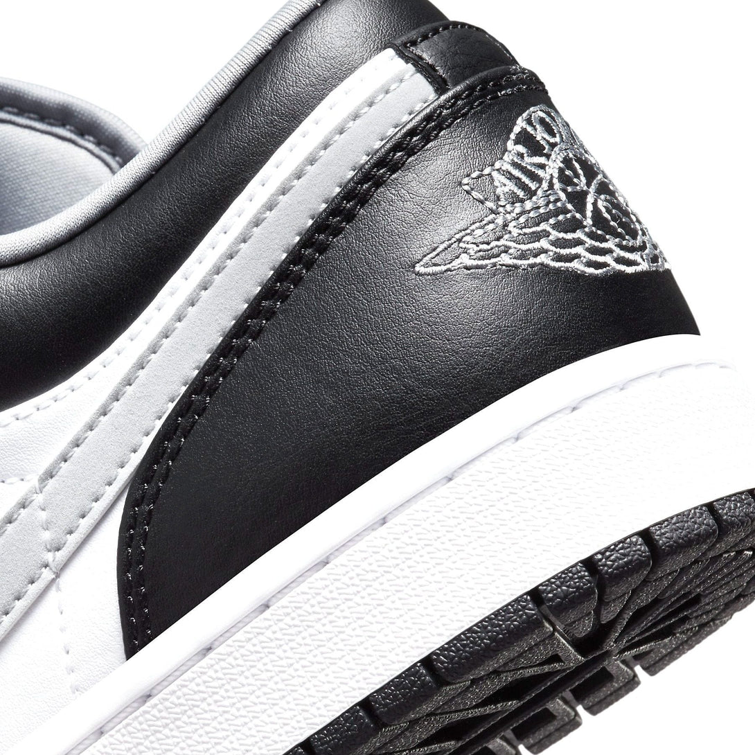 Air Jordan 1 Low 'Black Medium Grey'- Streetwear Fashion - ellesey.com