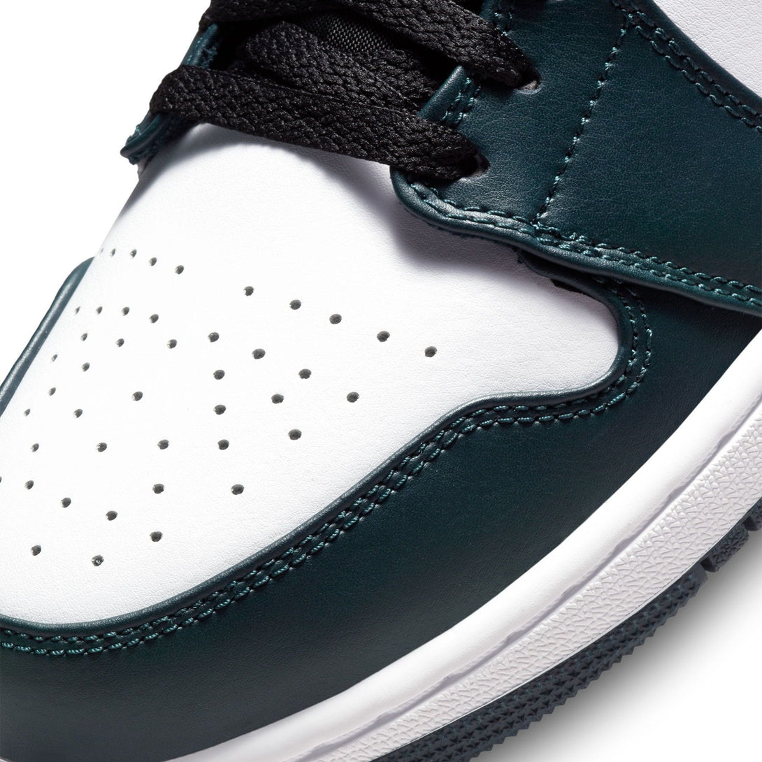 Air Jordan 1 Low 'Dark Teal'- Streetwear Fashion - ellesey.com