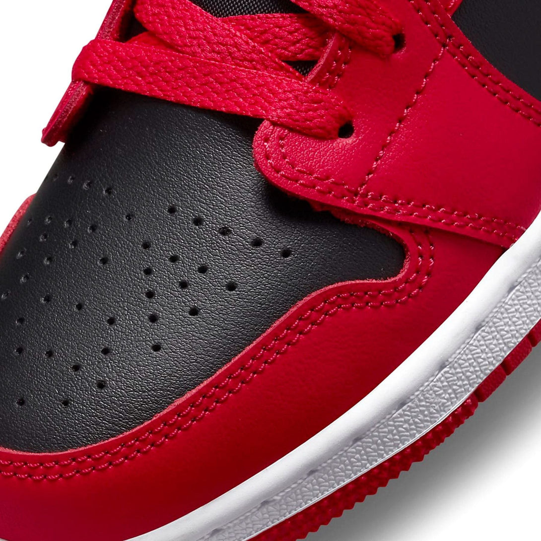 Air Jordan 1 Low GS 'Black Very Berry'- Streetwear Fashion - ellesey.com