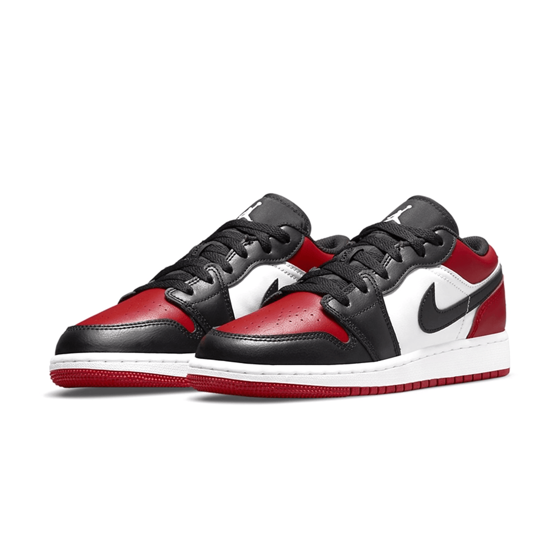 Air Jordan 1 Low GS 'Bred Toe'- Streetwear Fashion - ellesey.com