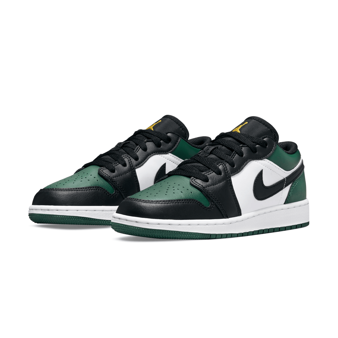 Air Jordan 1 Low GS 'Green Toe'- Streetwear Fashion - ellesey.com