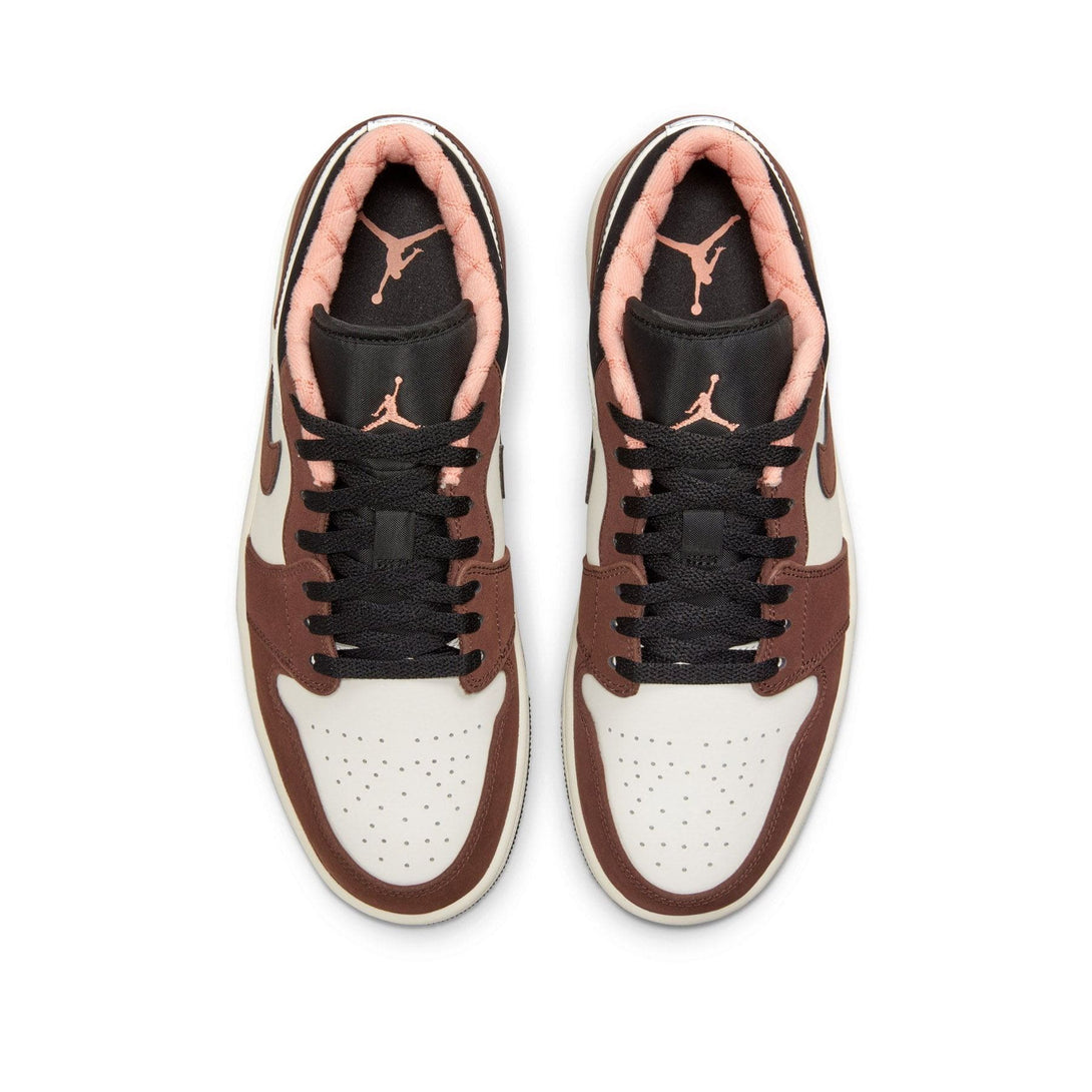 Air Jordan 1 Low 'Mocha'- Streetwear Fashion - ellesey.com