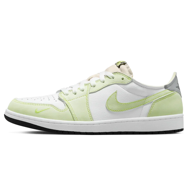 Air Jordan 1 Low OG 'Ghost Green'- Streetwear Fashion - ellesey.com