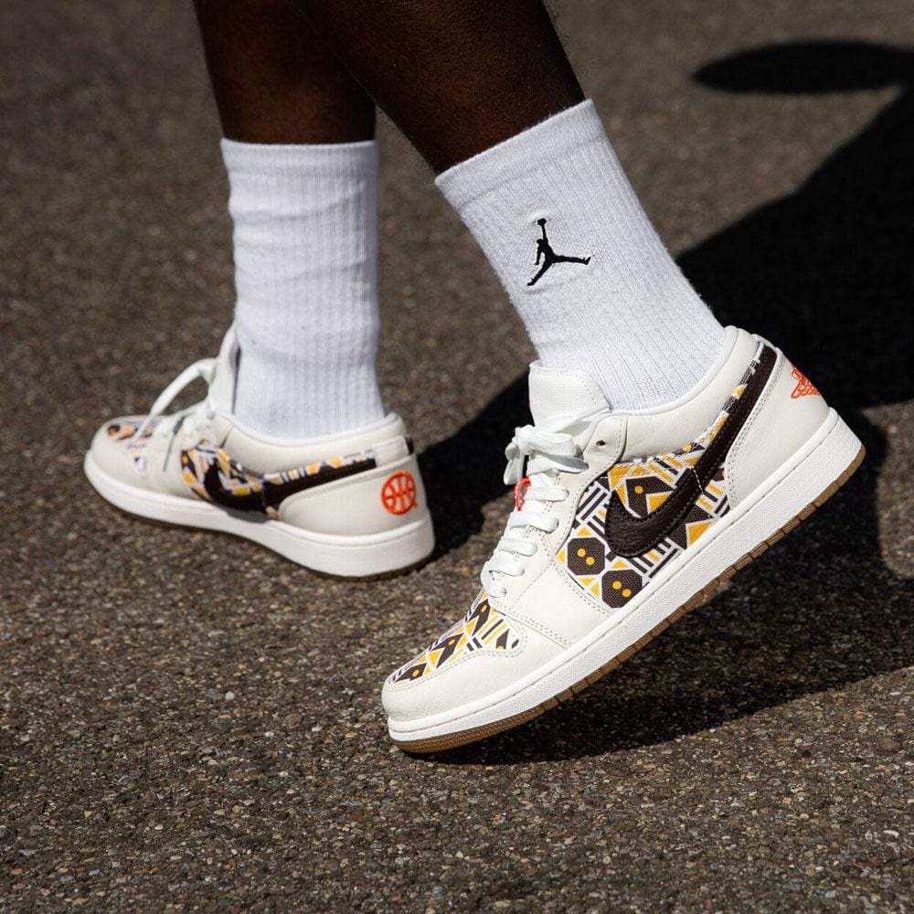 Air Jordan 1 Low 'Quai 54'- Streetwear Fashion - ellesey.com