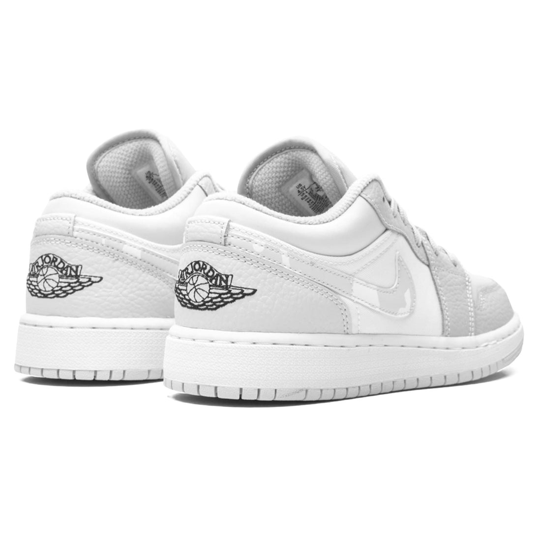 Air Jordan 1 Low SE GS 'White Camo'- Streetwear Fashion - ellesey.com