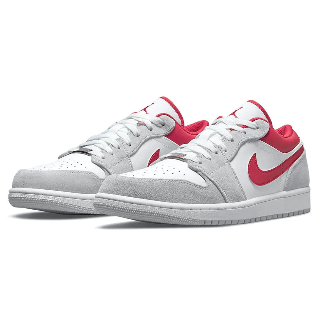 Air Jordan 1 Low SE 'Light Smoke Grey Gym Red'- Streetwear Fashion - ellesey.com