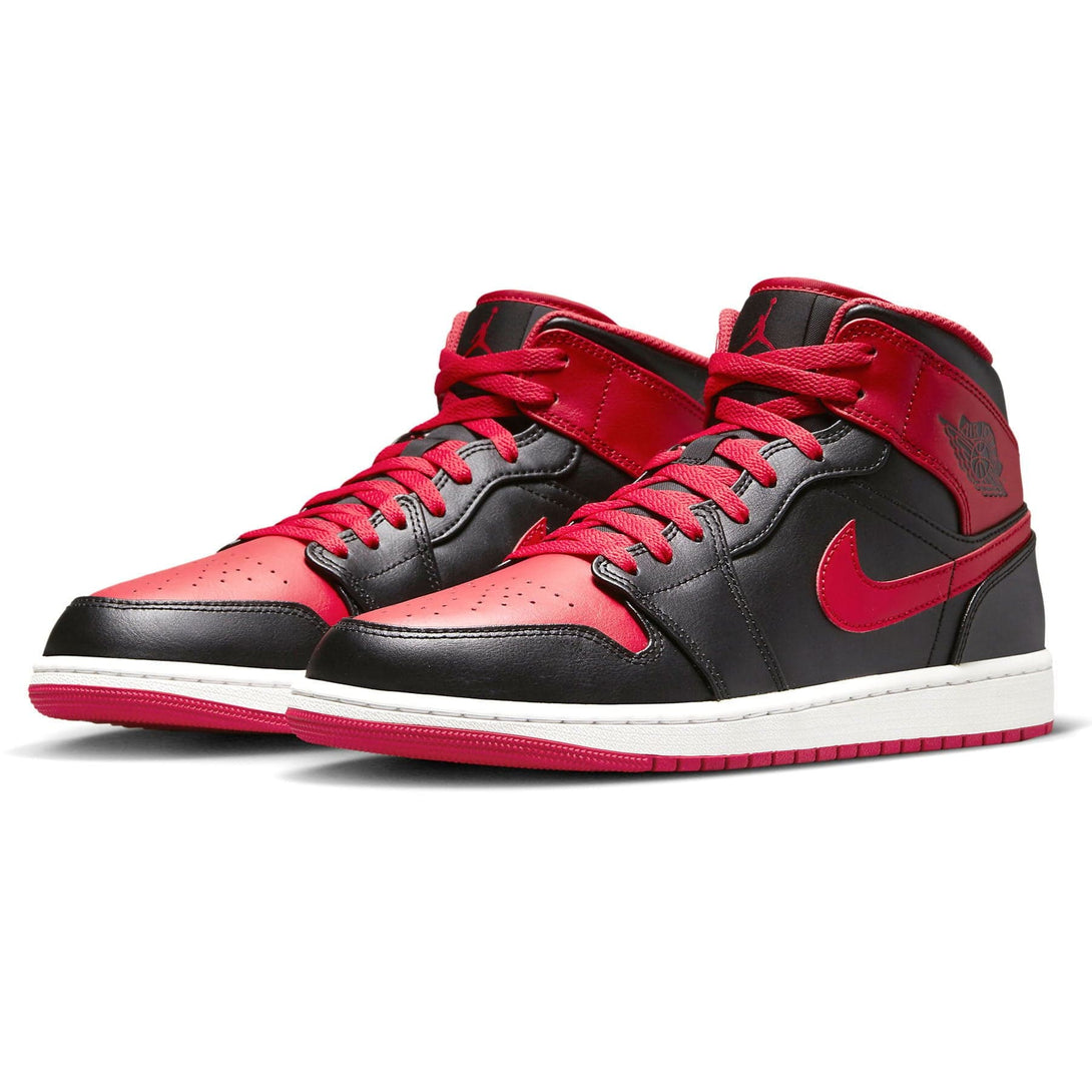 Air Jordan 1 Mid 'Alternate Bred'- Streetwear Fashion - ellesey.com