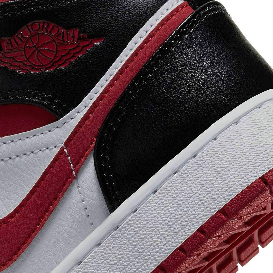 Air Jordan 1 Mid GS 'Black Gym Red'- Streetwear Fashion - ellesey.com