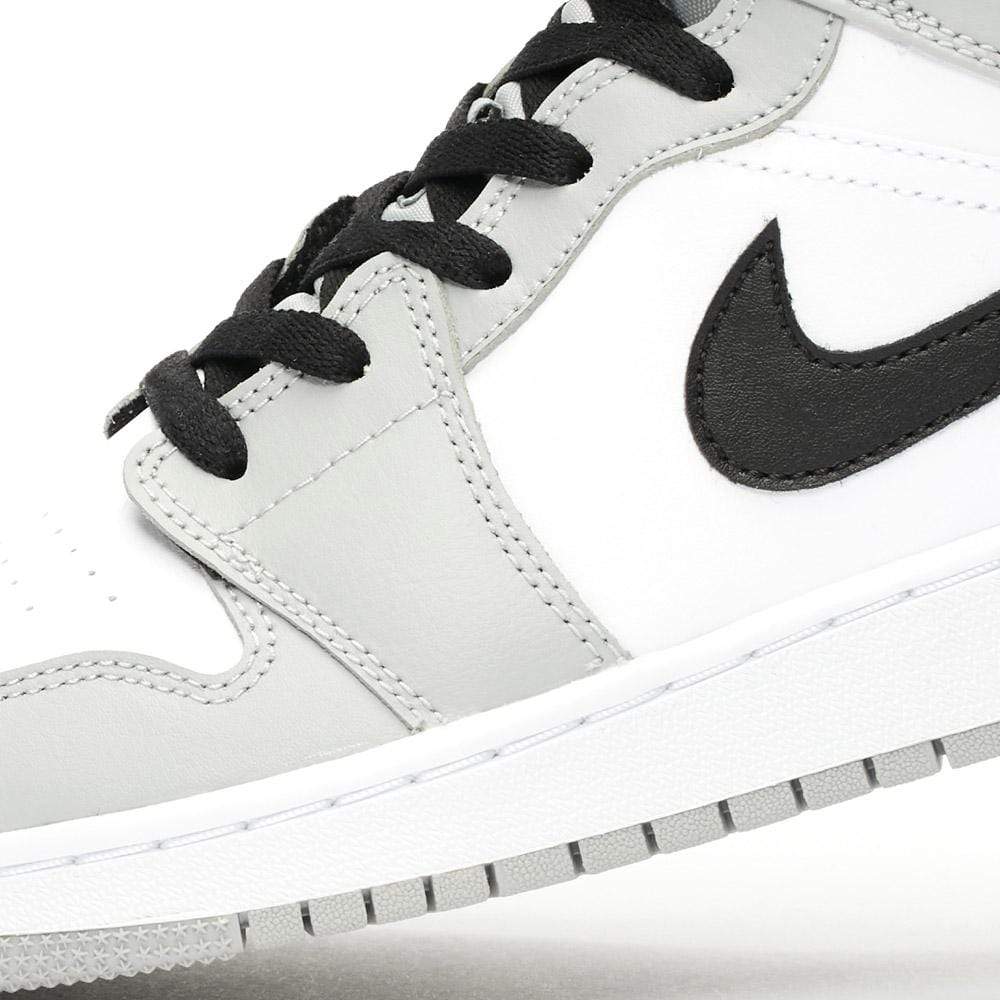 Air Jordan 1 Mid GS "Light Smoke Grey"- Streetwear Fashion - ellesey.com