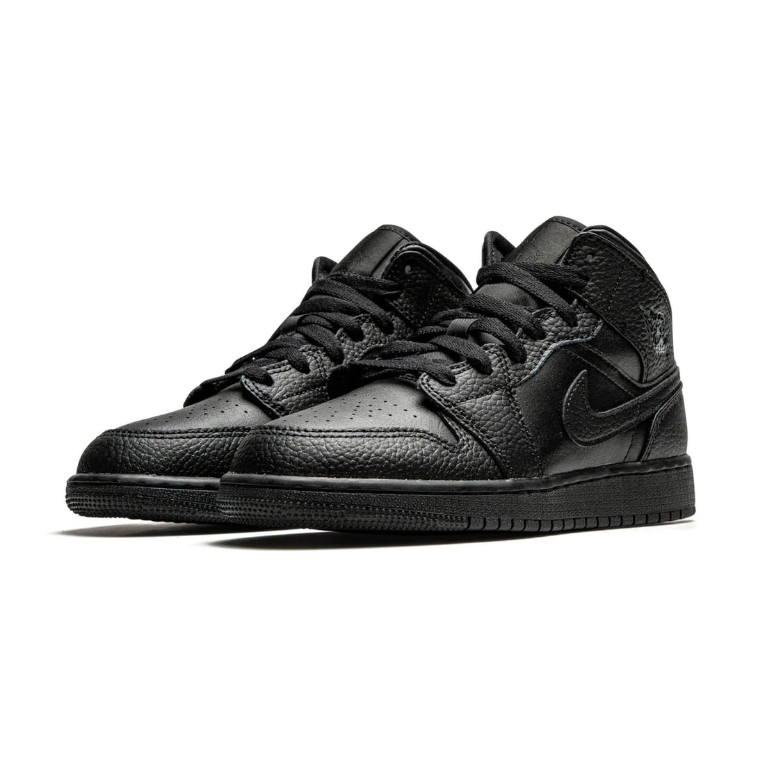 Air Jordan 1 Mid GS 'Triple Black' 2020- Streetwear Fashion - ellesey.com