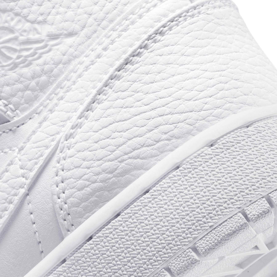 Air Jordan 1 Mid GS 'Triple White'- Streetwear Fashion - ellesey.com