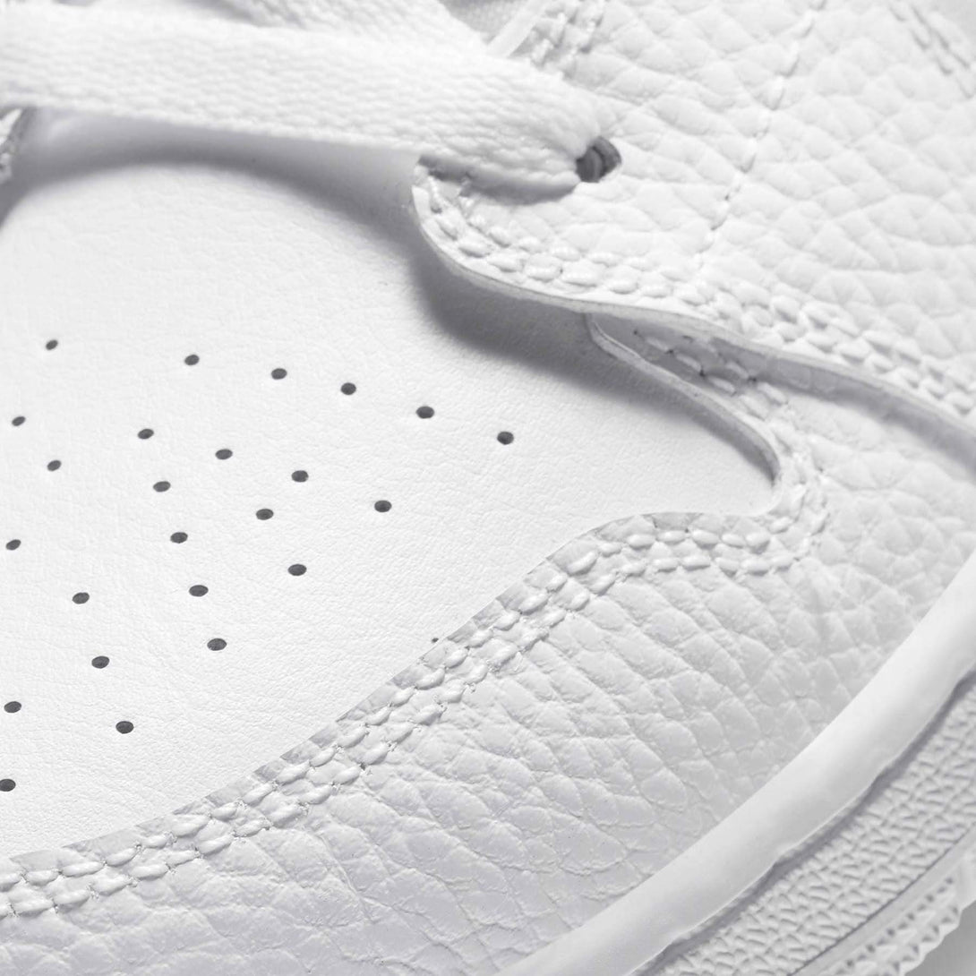 Air Jordan 1 Mid GS 'Triple White'- Streetwear Fashion - ellesey.com