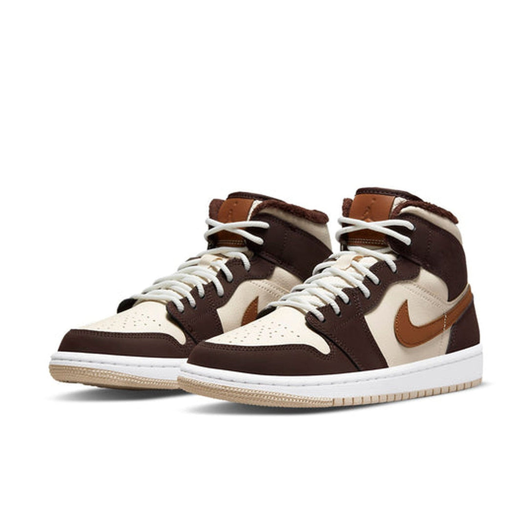 Air Jordan 1 Mid SE 'Cream Dark Chocolate' Wmns- Streetwear Fashion - ellesey.com