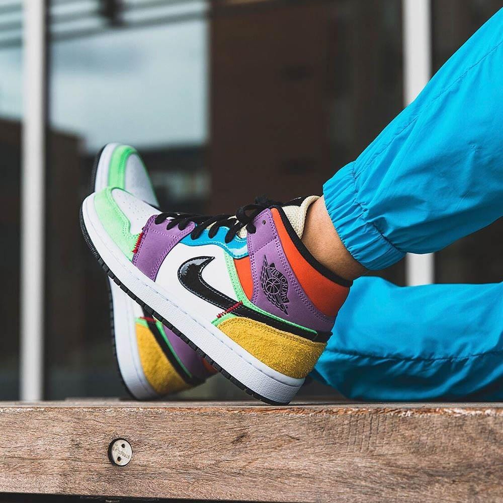 Air Jordan 1 Mid SE Multi-Colour (W)- Streetwear Fashion - ellesey.com