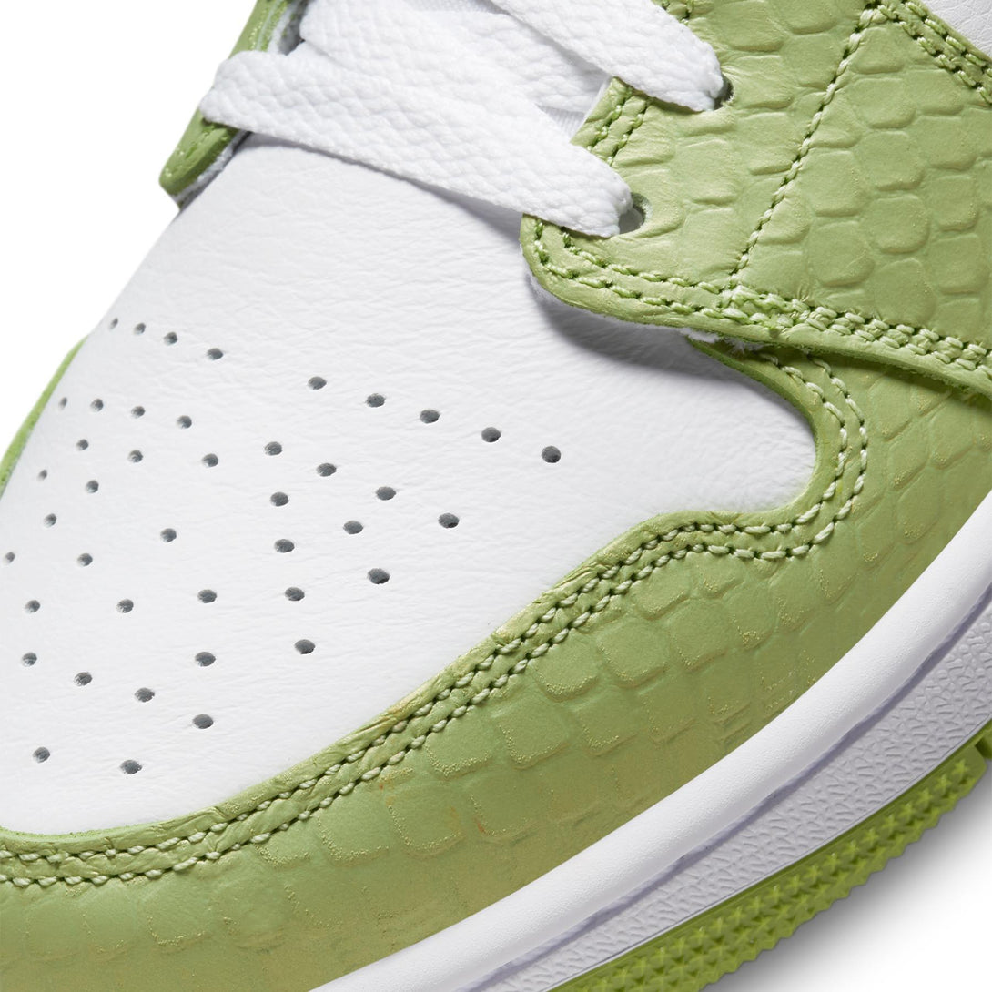 Air Jordan 1 Mid SE Wmns 'Green Python'- Streetwear Fashion - ellesey.com