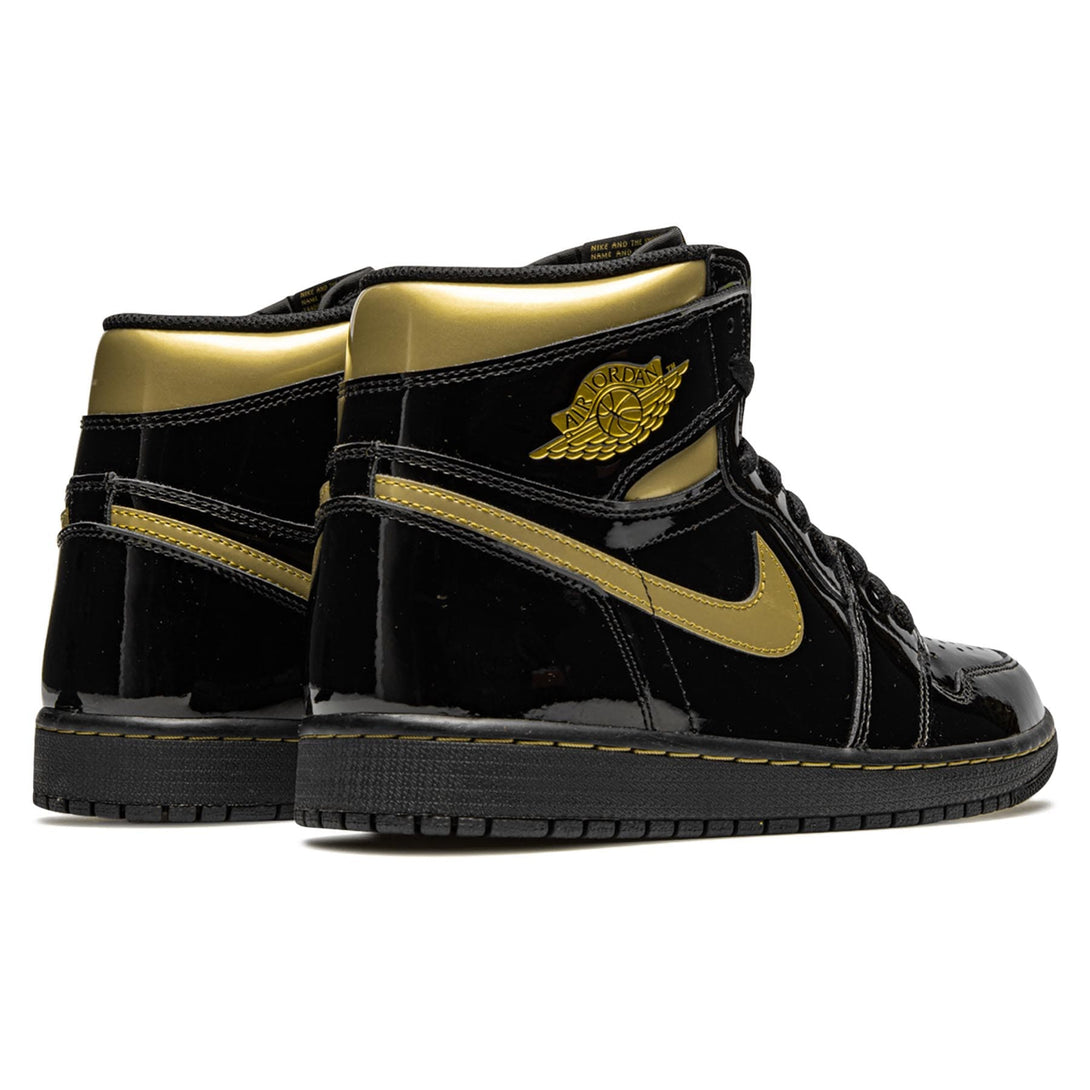 Air Jordan 1 Retro High OG 'Black Metallic Gold'- Streetwear Fashion - ellesey.com