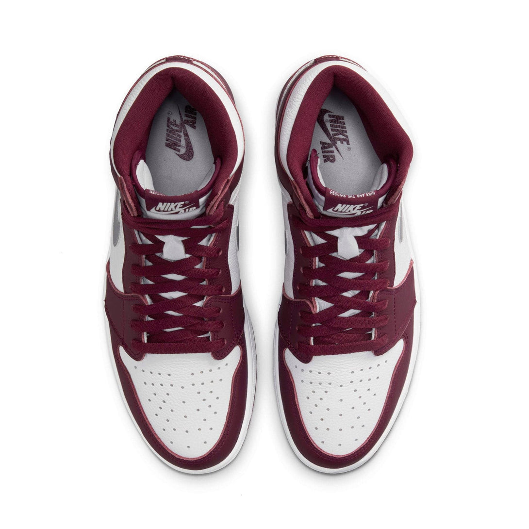 Air Jordan 1 Retro High OG 'Bordeaux'- Streetwear Fashion - ellesey.com