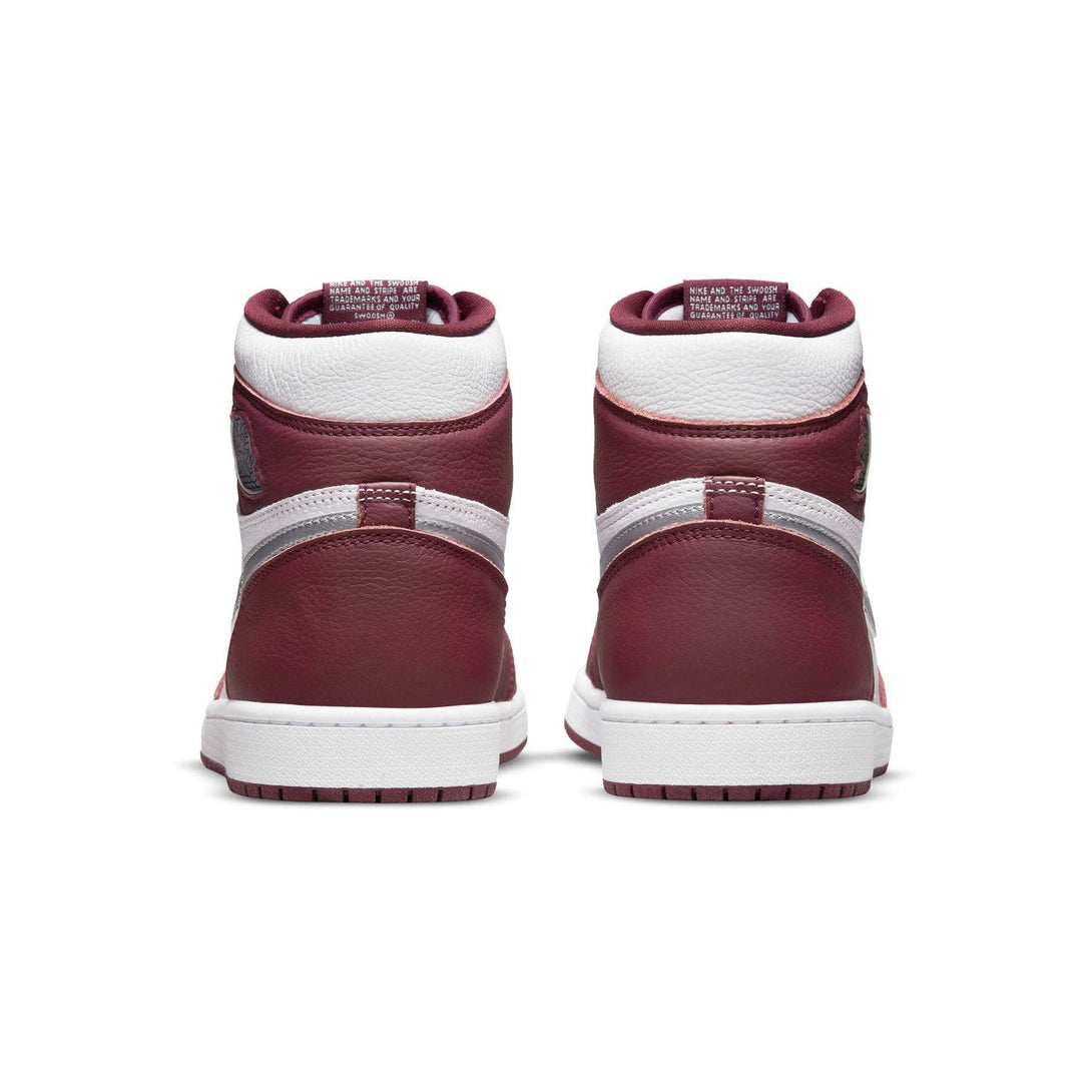 Air Jordan 1 Retro High OG 'Bordeaux'- Streetwear Fashion - ellesey.com