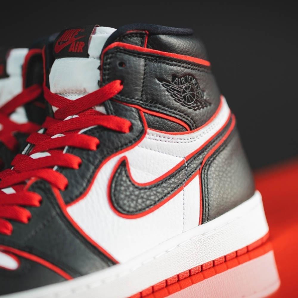 Air Jordan 1 Retro High OG GS 'Bloodline'- Streetwear Fashion - ellesey.com