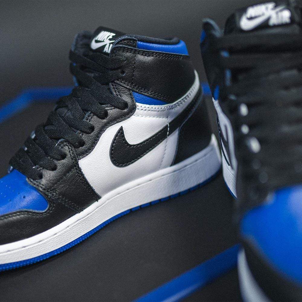 Air Jordan 1 Retro High OG GS 'Royal Toe'- Streetwear Fashion - ellesey.com