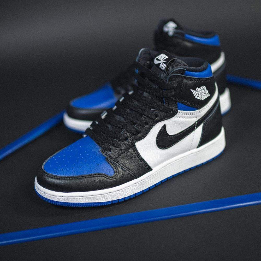 Air Jordan 1 Retro High OG GS 'Royal Toe'- Streetwear Fashion - ellesey.com