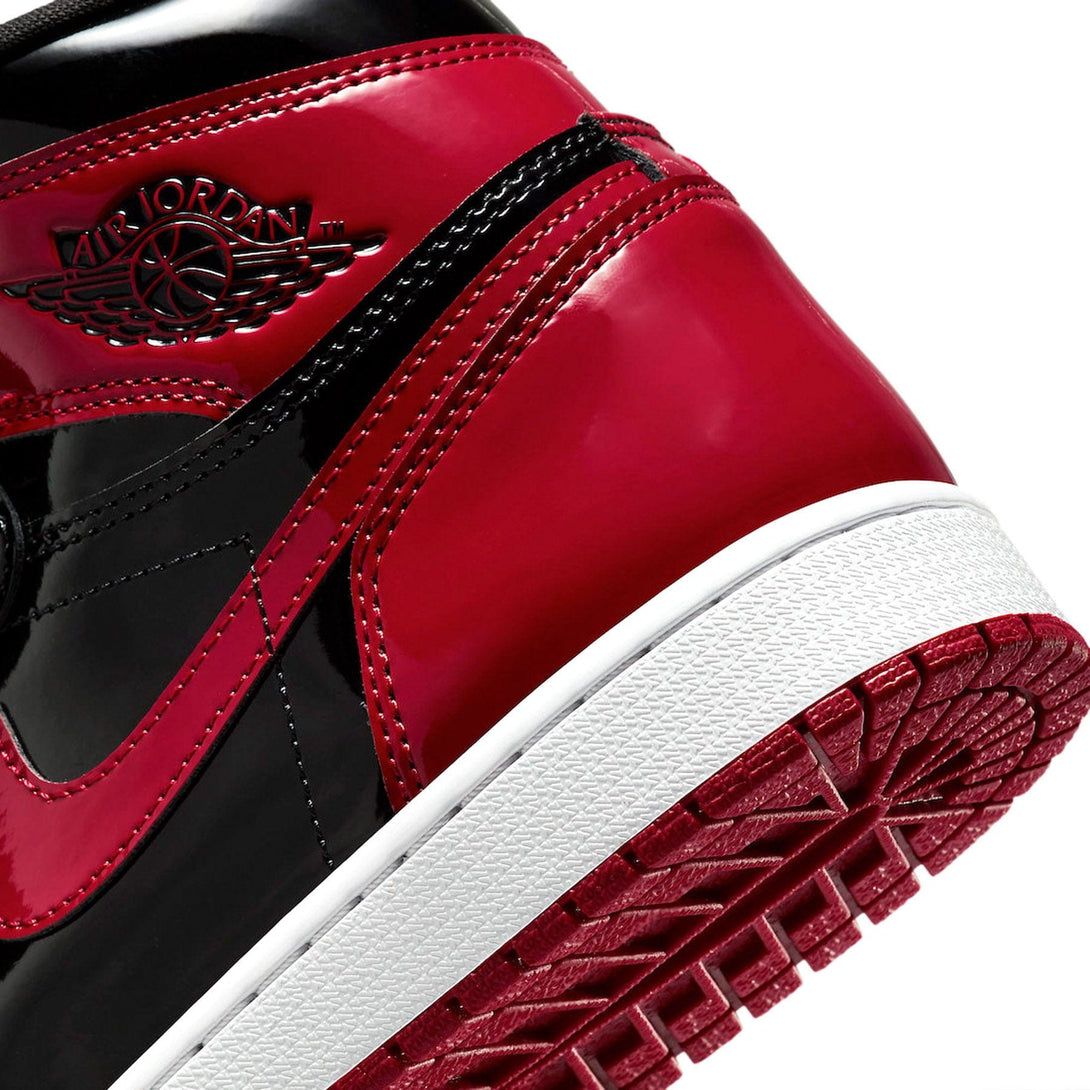 Air Jordan 1 Retro High OG 'Patent Bred'- Streetwear Fashion - ellesey.com