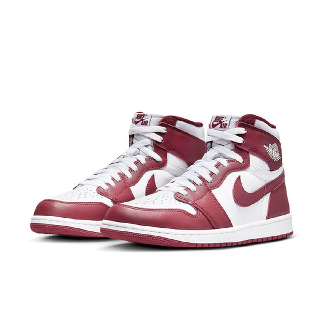 Air Jordan 1 Retro High OG 'White Team Red'- Streetwear Fashion - ellesey.com