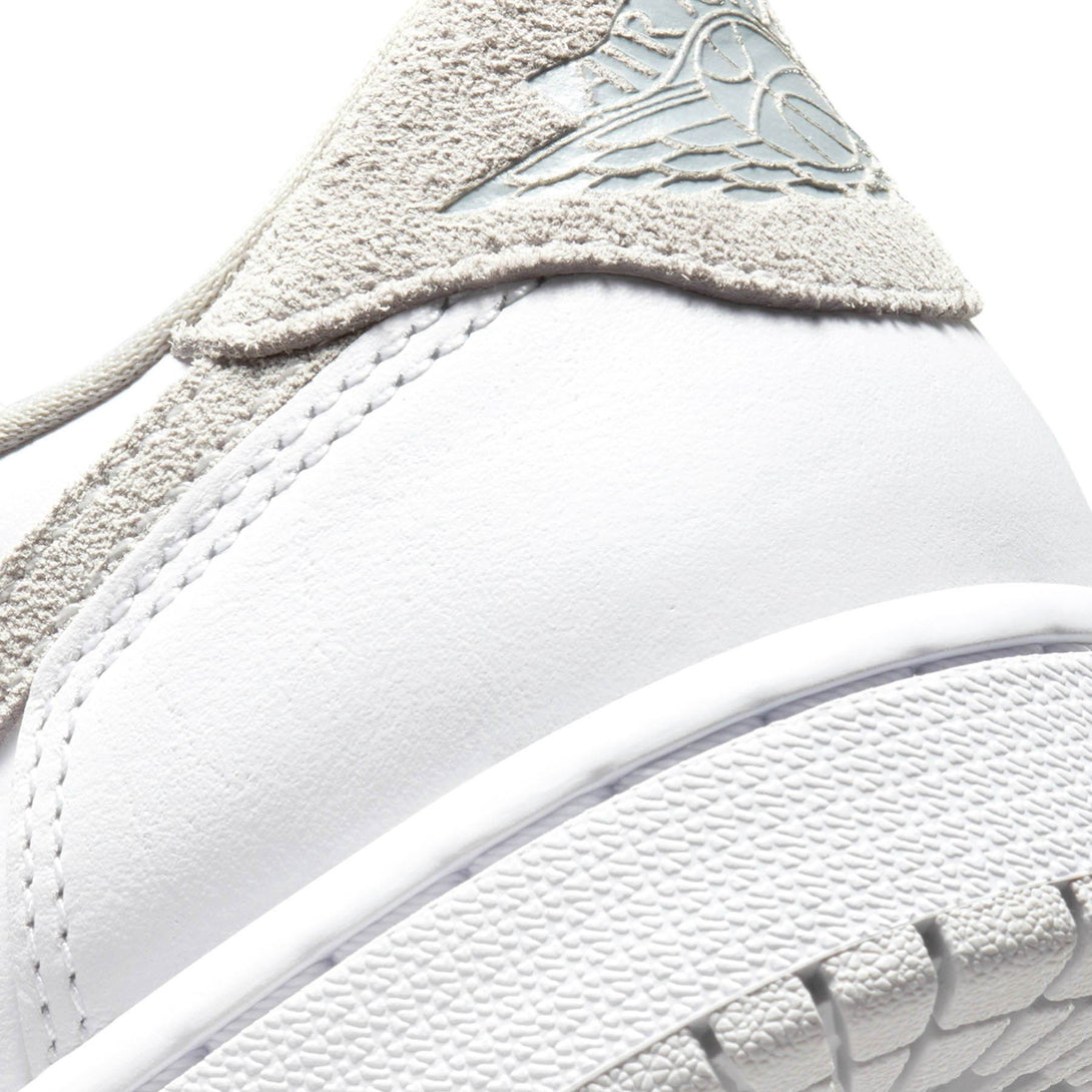 Air Jordan 1 Retro Low OG Wmns 'Neutral Grey' 2021- Streetwear Fashion - ellesey.com