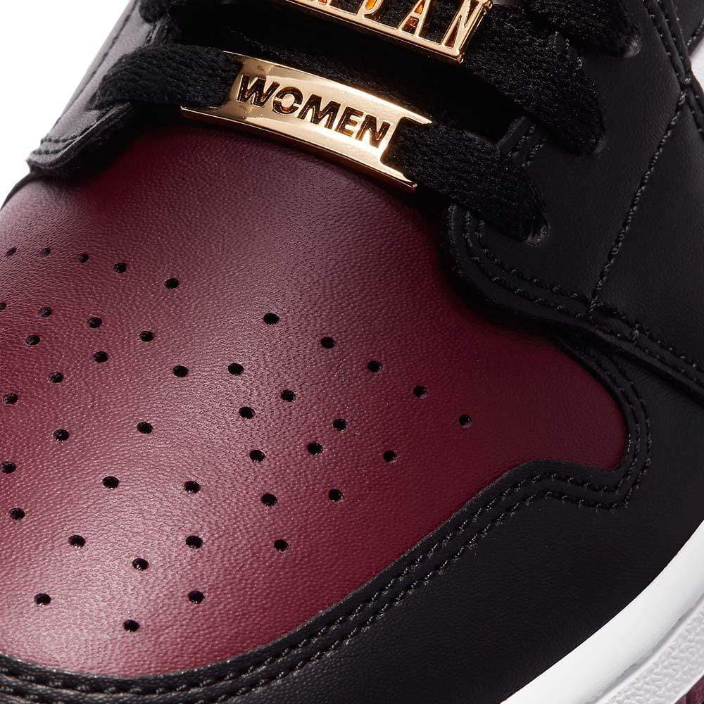 Air Jordan 1 Wmns Mid SE 'Gold Pendants'- Streetwear Fashion - ellesey.com