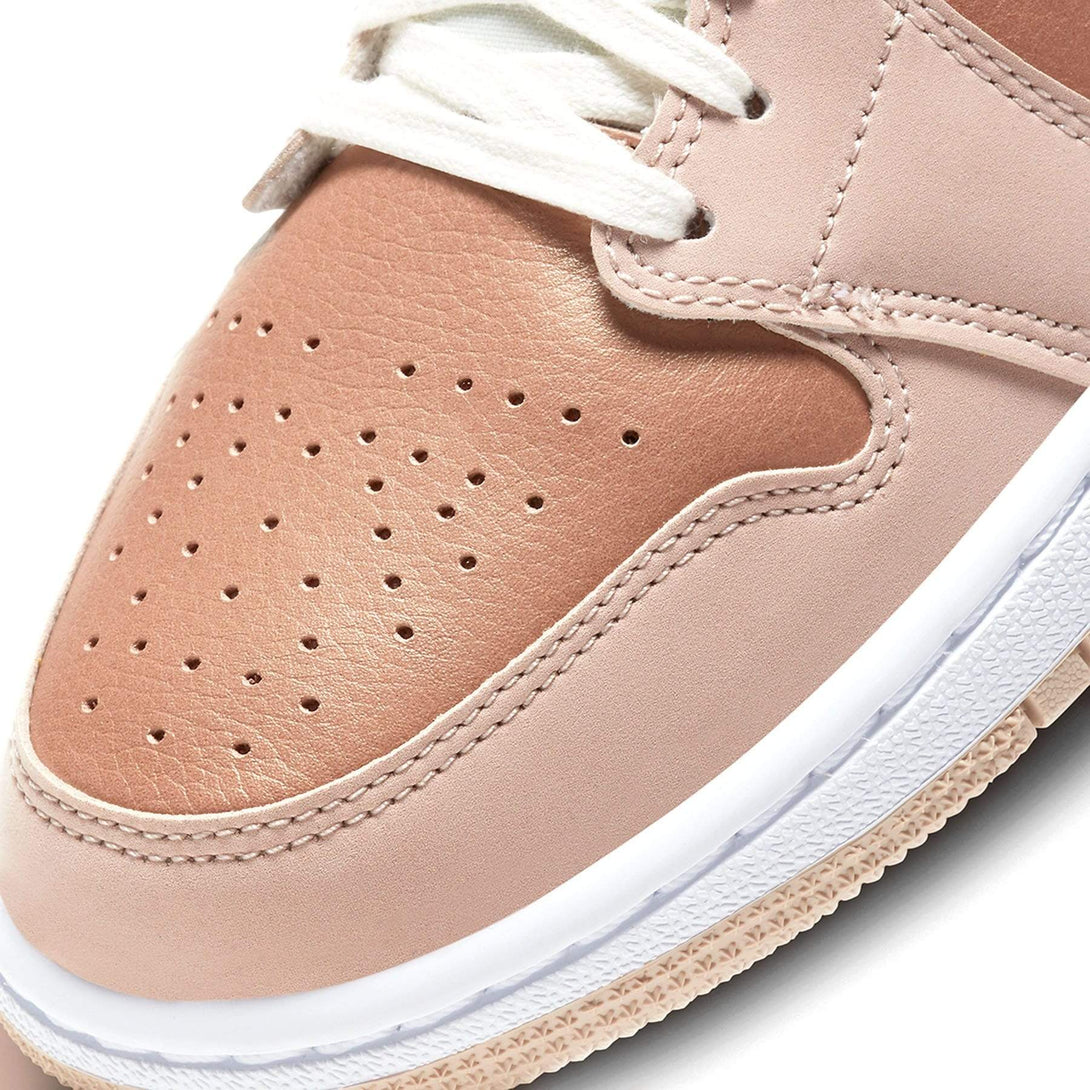 Air Jordan 1 Wmns Mid SE 'Particle Beige'- Streetwear Fashion - ellesey.com