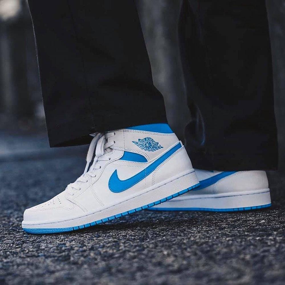 Air Jordan 1 Wmns Mid 'UNC' White Carolina Blue- Streetwear Fashion - ellesey.com