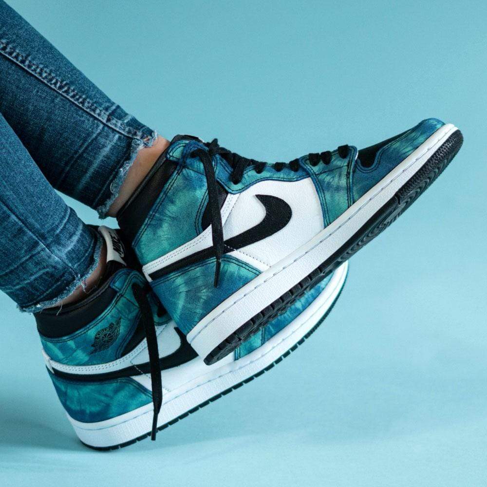 Air Jordan 1 Wmns Retro High OG 'Tie-Dye'- Streetwear Fashion - ellesey.com