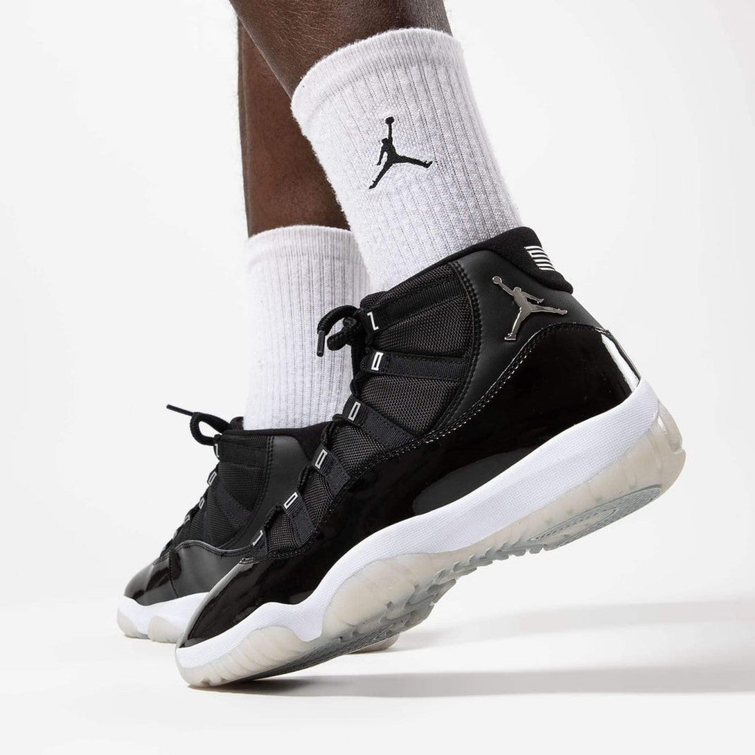Air Jordan 11 Retro 'Jubilee / 25th Anniversary'- Streetwear Fashion - ellesey.com