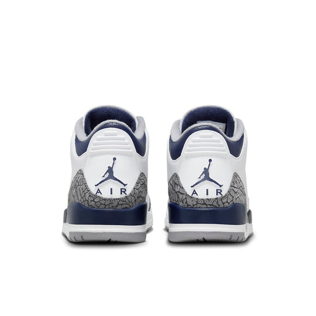 Air Jordan 3 Retro 'Midnight Navy'- Streetwear Fashion - ellesey.com