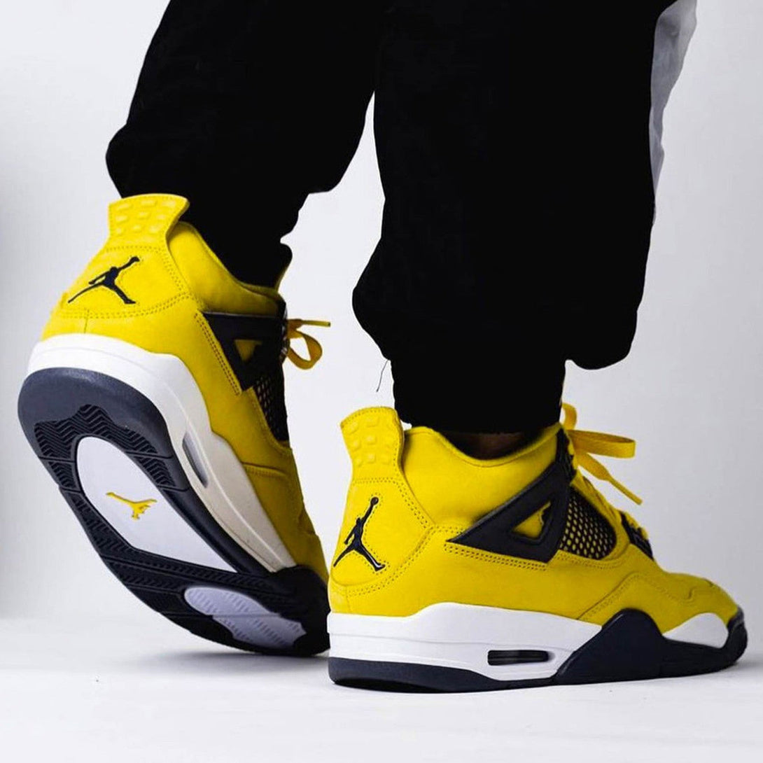 Air Jordan 4 Retro 'Lightning' 2021- Streetwear Fashion - ellesey.com