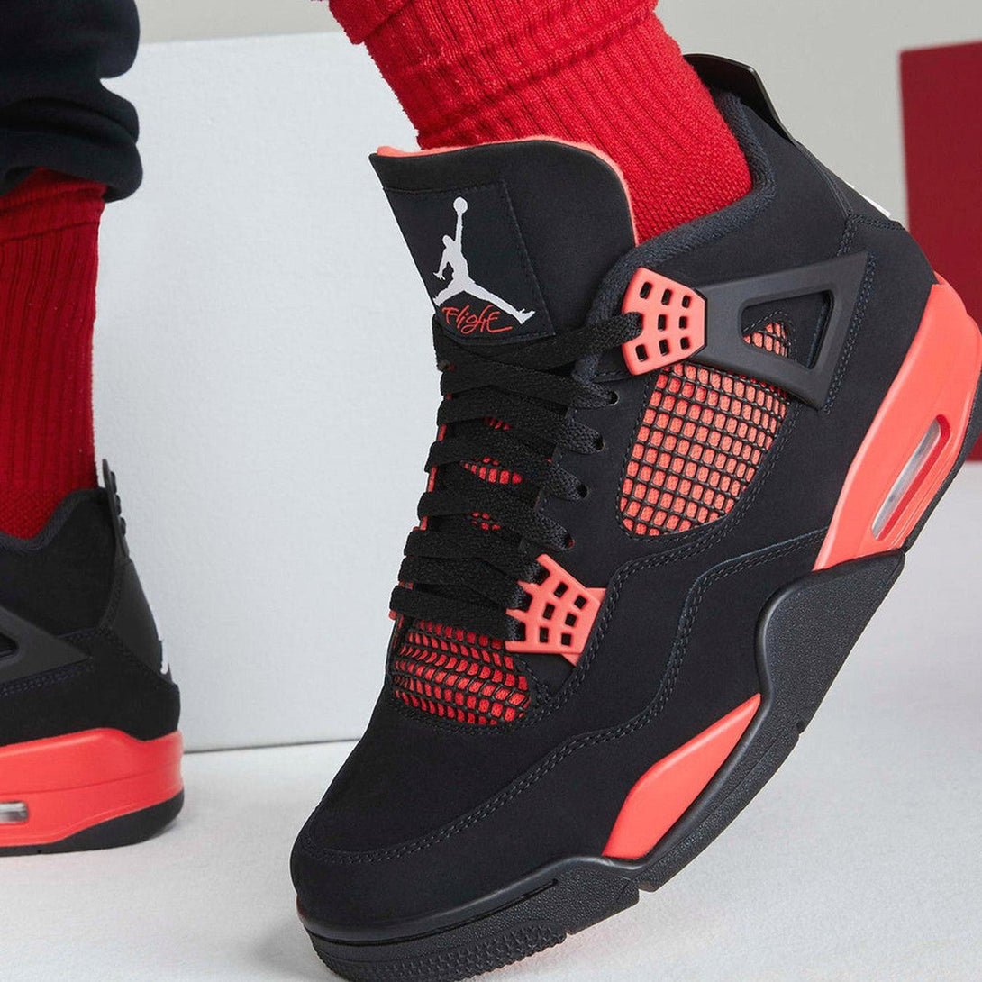 Air Jordan 4 Retro 'Red Thunder'- Streetwear Fashion - ellesey.com