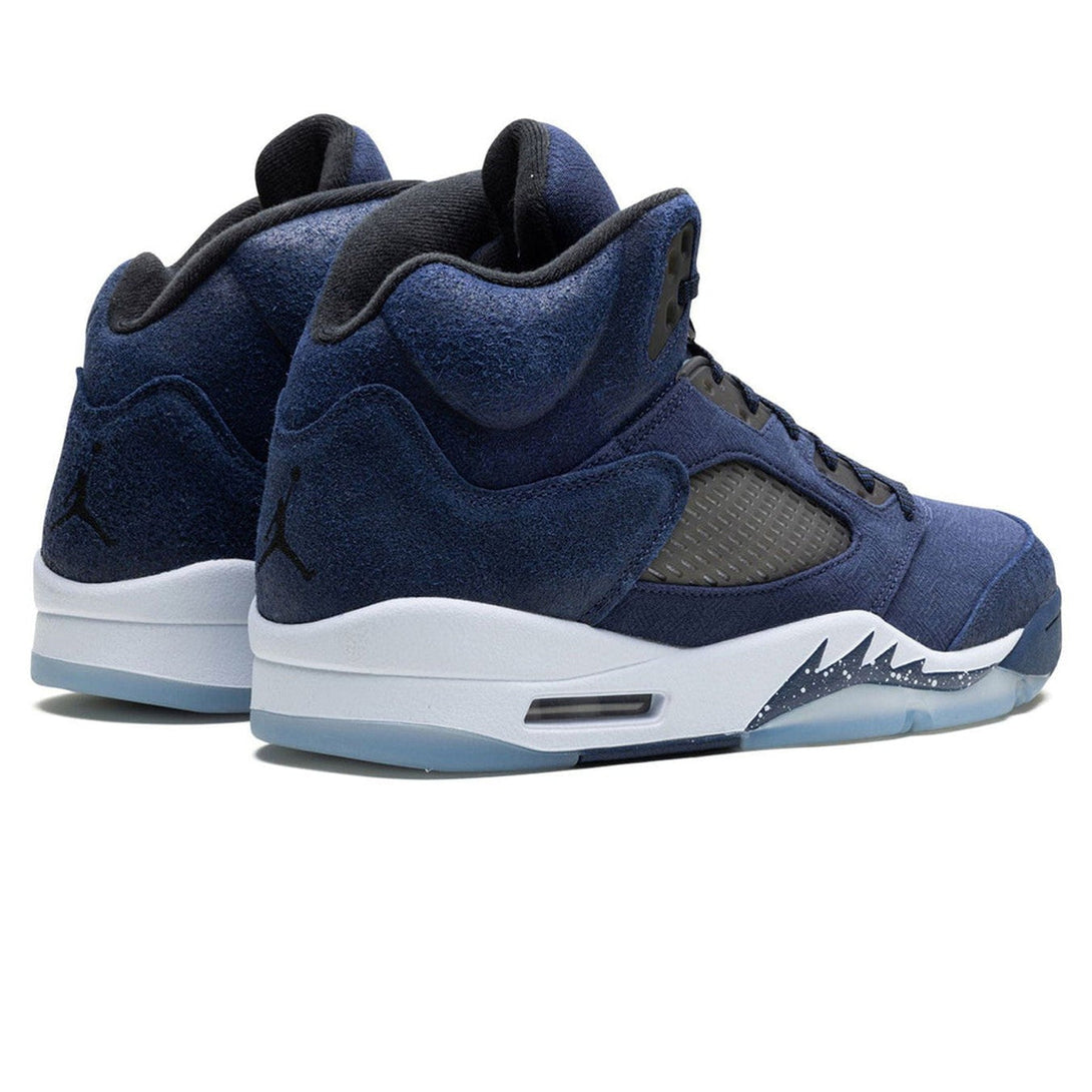 Air Jordan 5 Retro 'Midnight Navy'- Streetwear Fashion - ellesey.com