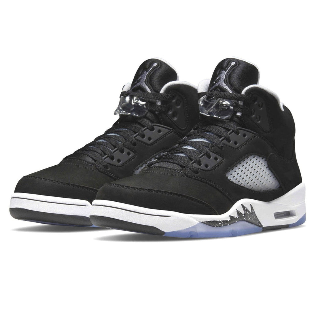 Air Jordan 5 Retro 'Oreo' 2021- Streetwear Fashion - ellesey.com