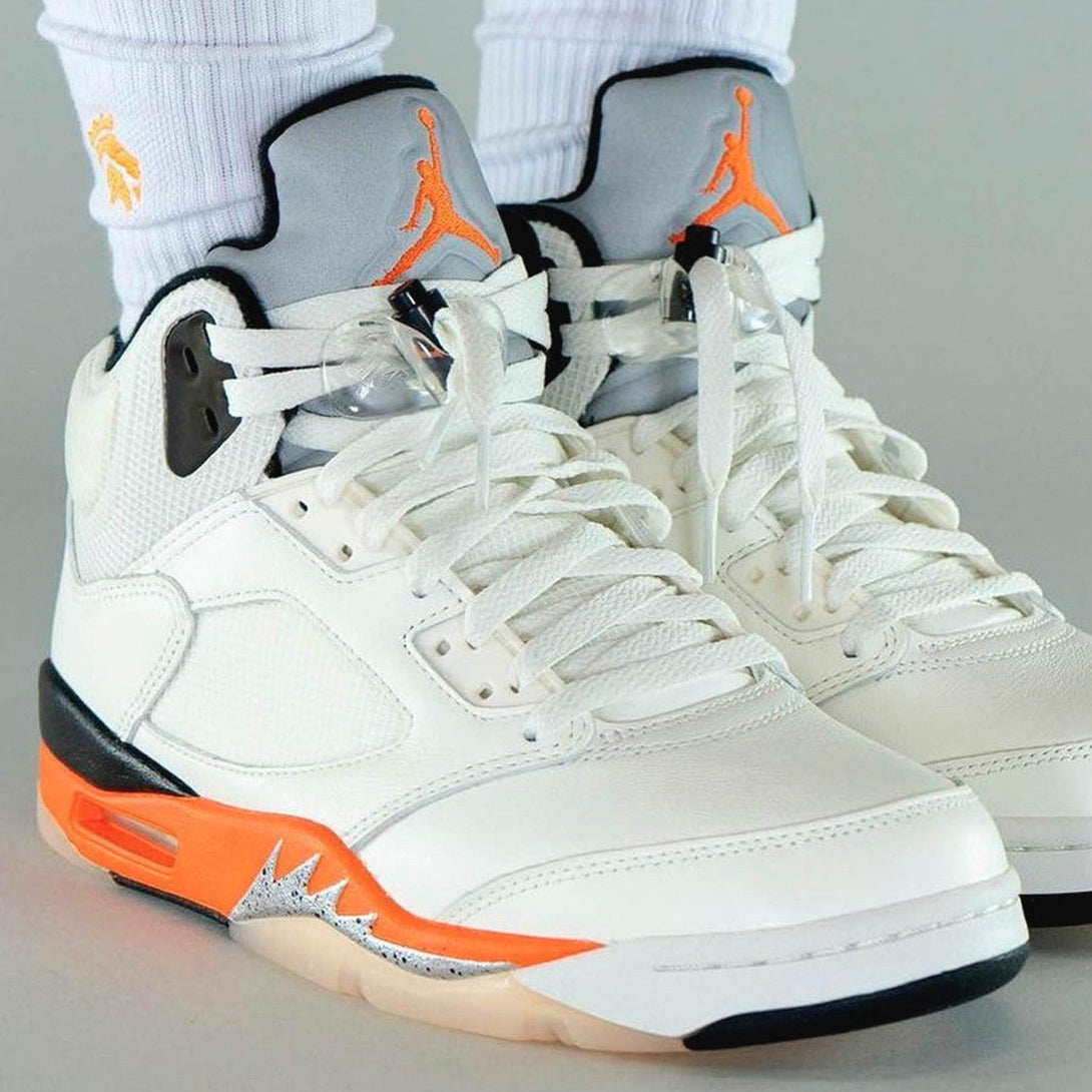 Air Jordan 5 Retro 'Shattered Backboard'- Streetwear Fashion - ellesey.com