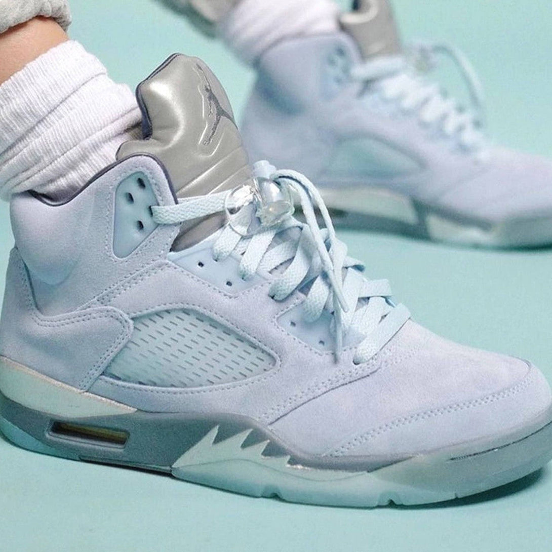 Air Jordan 5 Retro Wmns 'Blue Bird'- Streetwear Fashion - ellesey.com