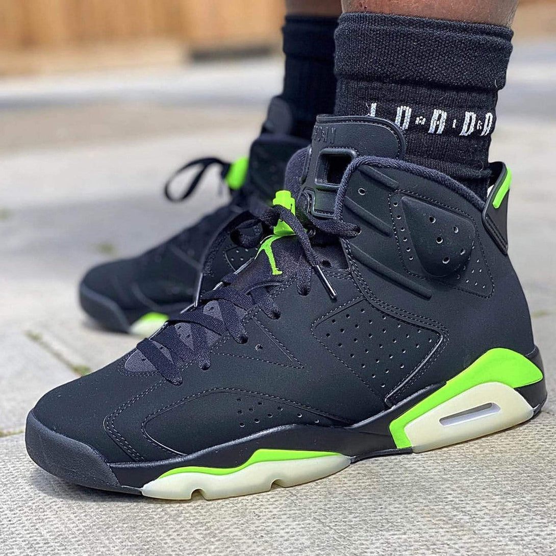 Air Jordan 6 Retro 'Electric Green'- Streetwear Fashion - ellesey.com