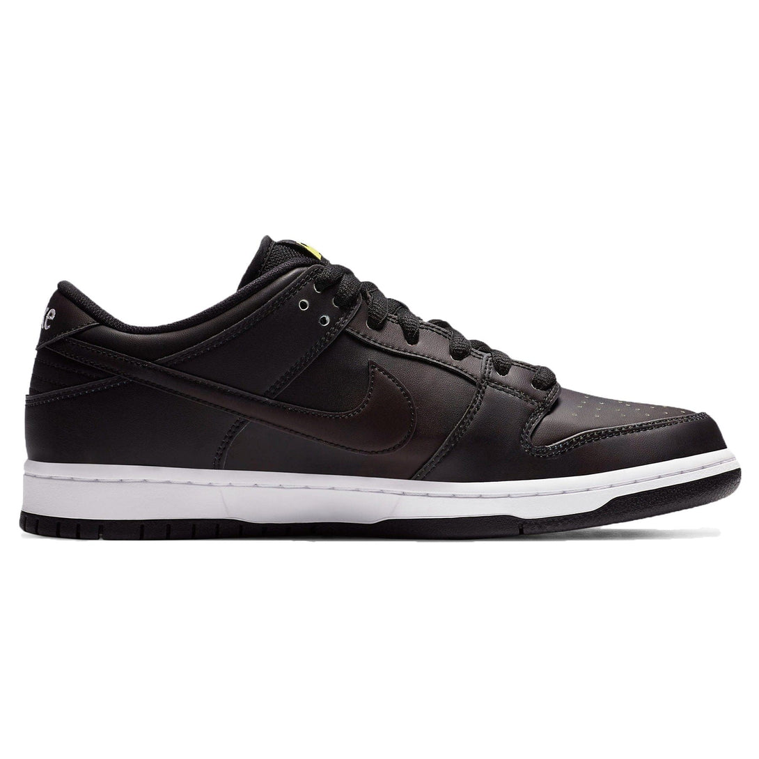 Civilist x Dunk Low Pro SB QS 'Thermography'- Streetwear Fashion - ellesey.com