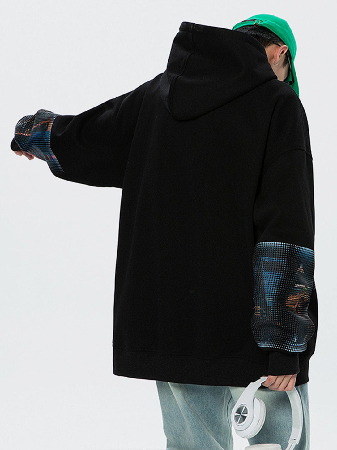 Ellesey - City Night Print Hoodie- Streetwear Fashion - ellesey.com