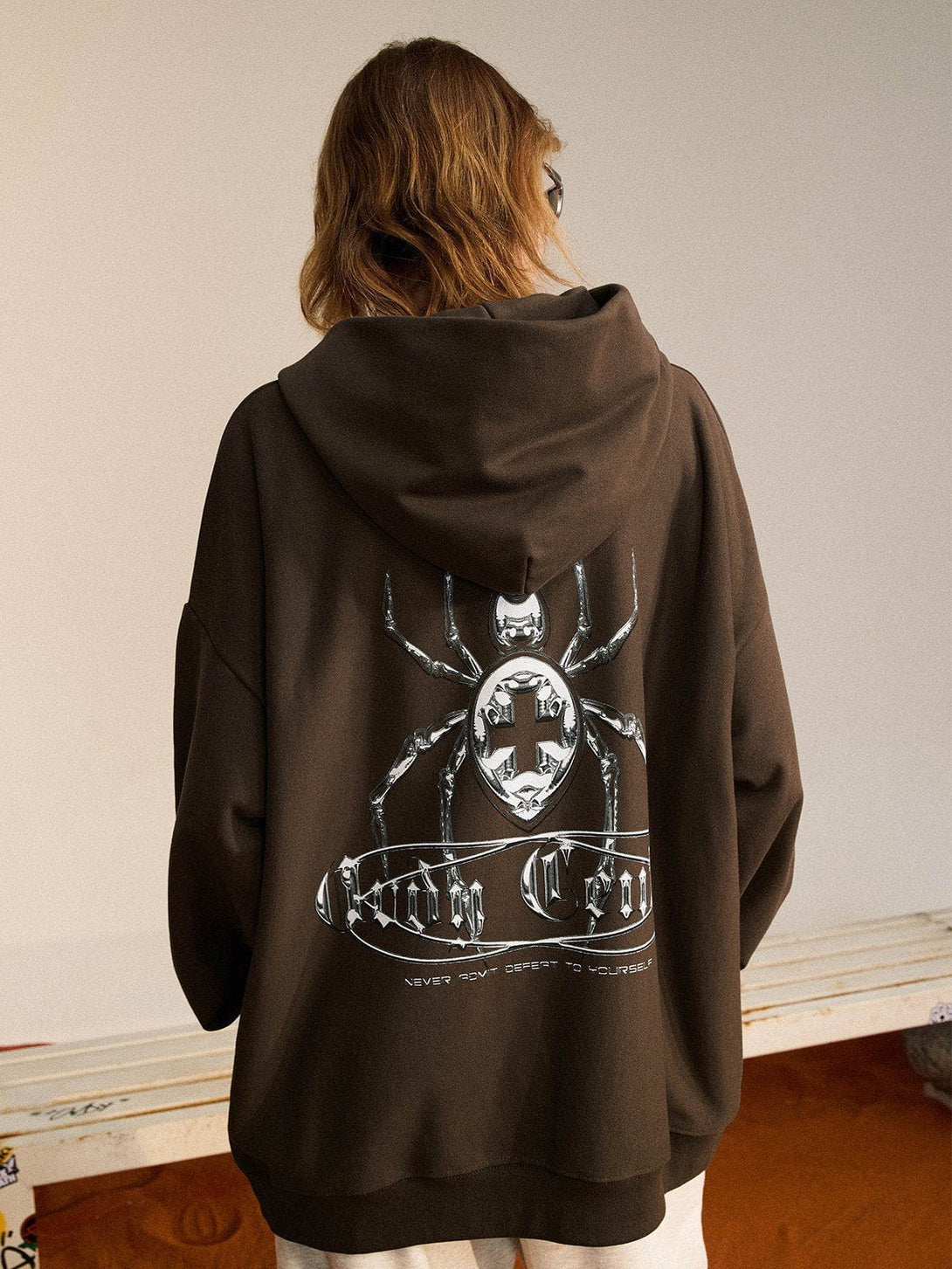 Ellesey - Deadly Venomous Spider Thermo Print Hoodie- Streetwear Fashion - ellesey.com