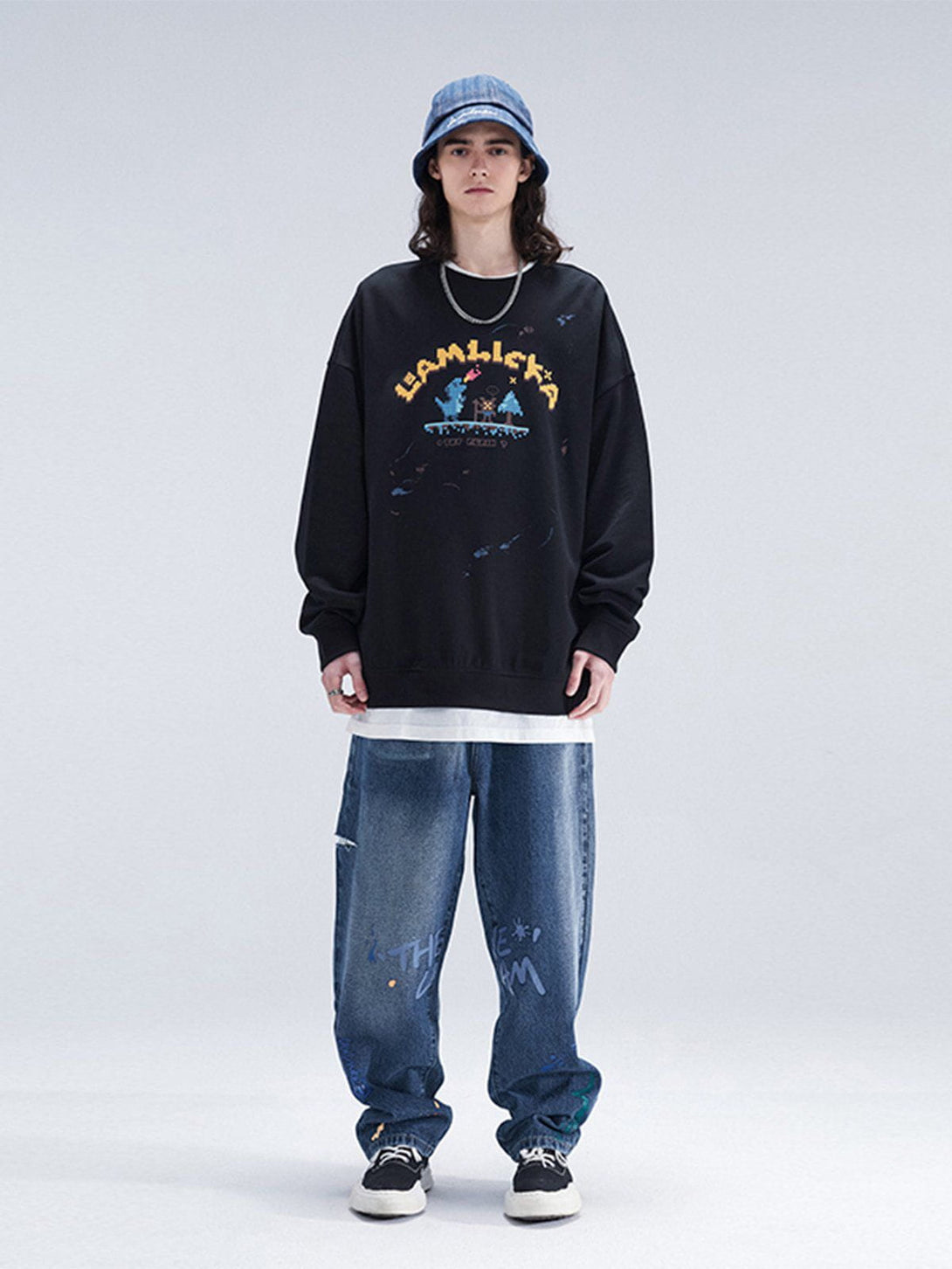 Ellesey - Dinosaurs Graphic Sweatshirt- Streetwear Fashion - ellesey.com