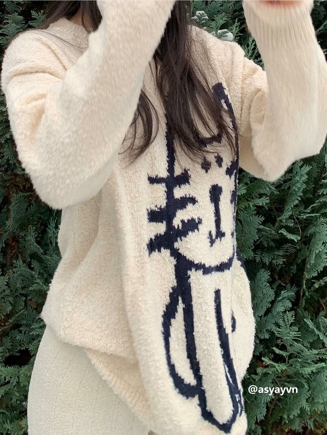 Ellesey - Hand Drawn Cat Sweater-Streetwear Fashion - ellesey.com