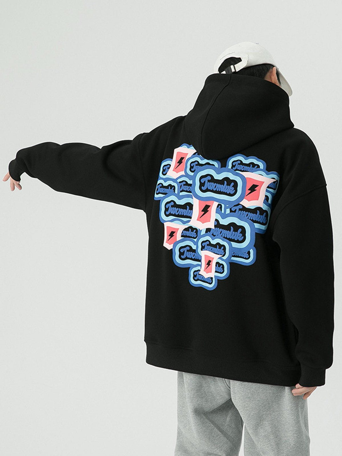 Ellesey - Heart Letter Print Hoodie- Streetwear Fashion - ellesey.com