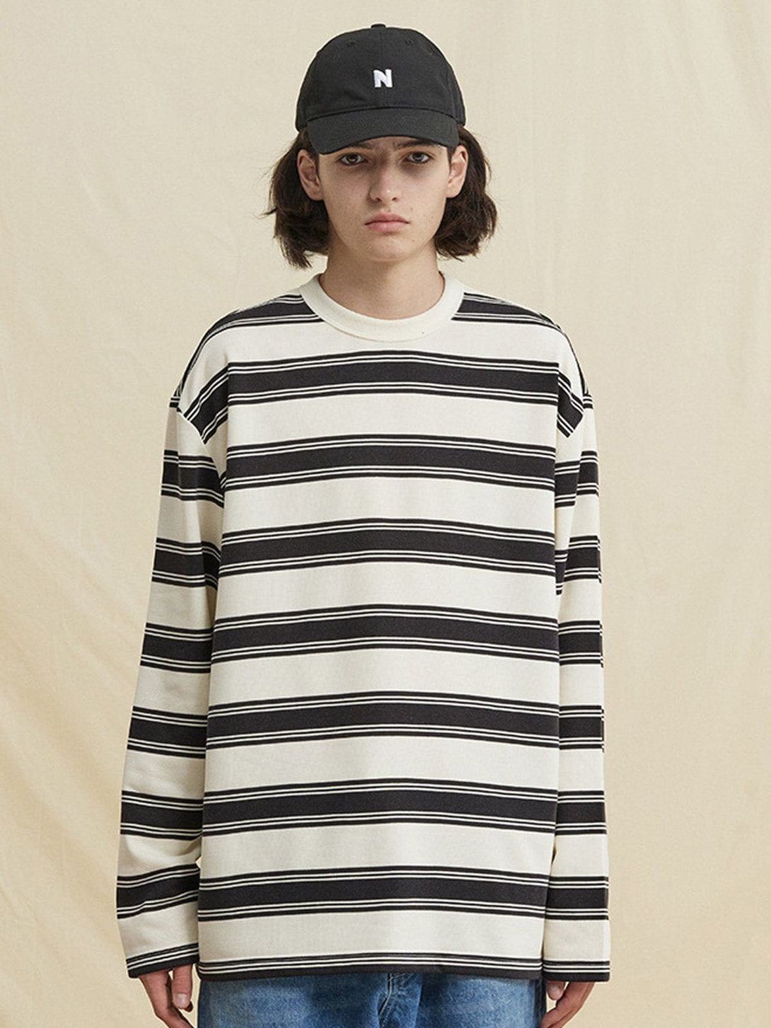 Ellesey - Simple Stripe Sweatshirt- Streetwear Fashion - ellesey.com