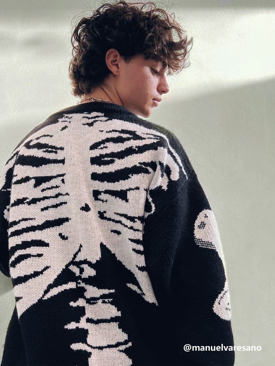 Ellesey - Skeleton Pattern Knit Sweater-Streetwear Fashion - ellesey.com