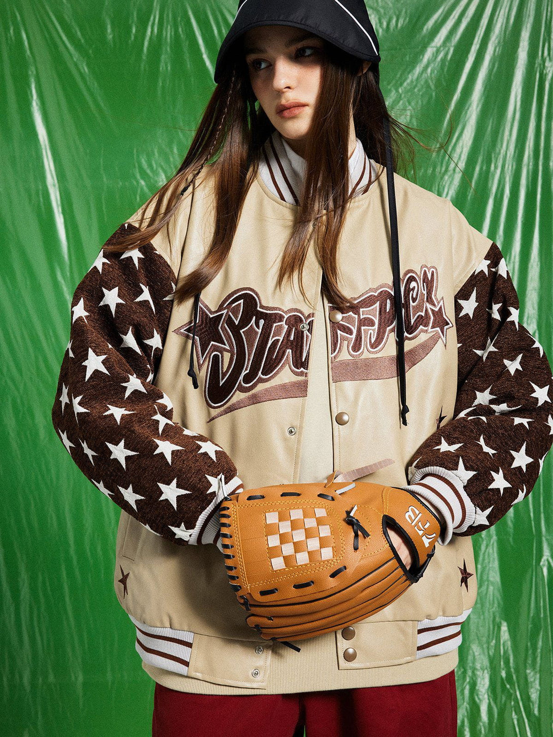 Ellesey - Star Graphic Varsity Jacket- Streetwear Fashion - ellesey.com